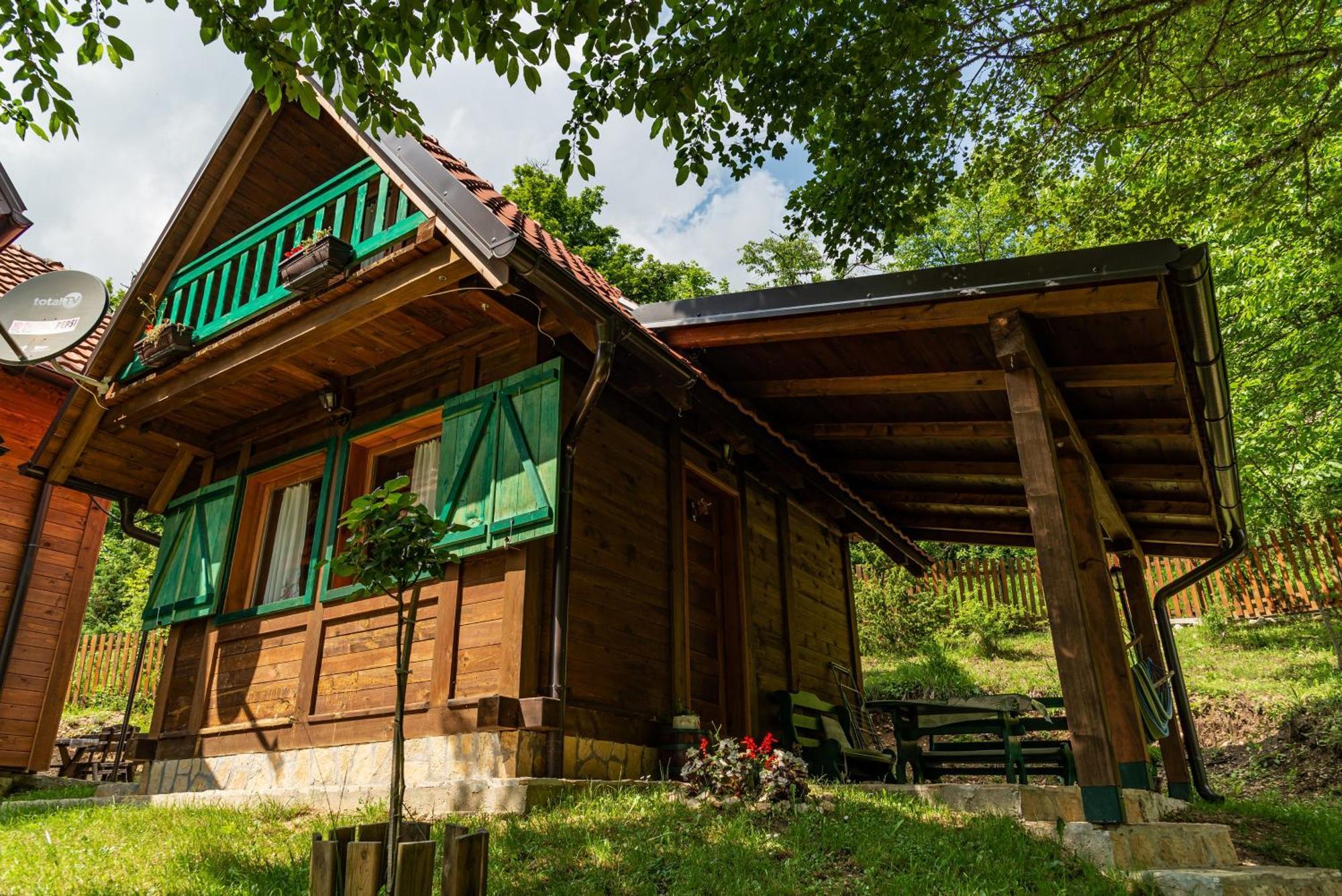 Drvene Kuce Suska - Wooden Houses Suska Zaovine Dış mekan fotoğraf