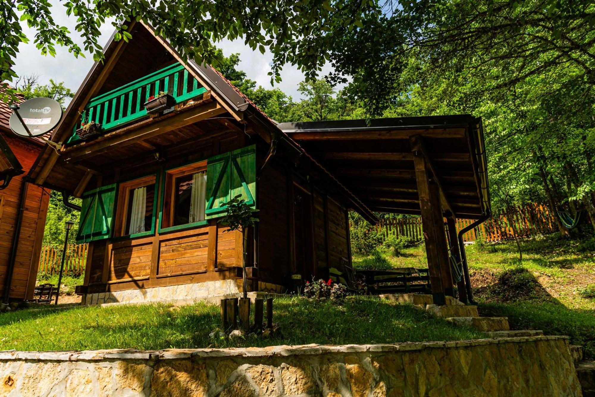 Drvene Kuce Suska - Wooden Houses Suska Zaovine Dış mekan fotoğraf