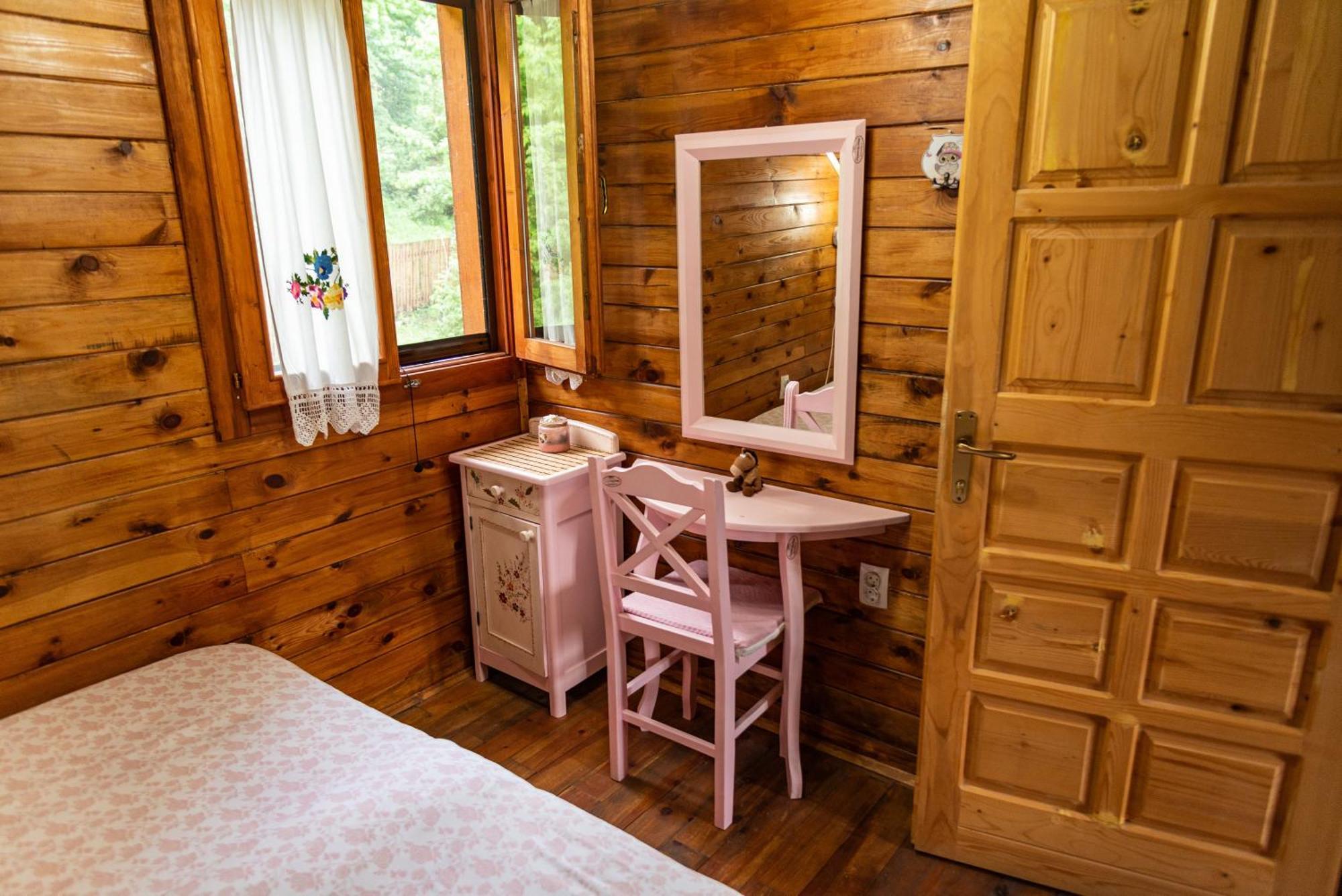 Drvene Kuce Suska - Wooden Houses Suska Zaovine Dış mekan fotoğraf